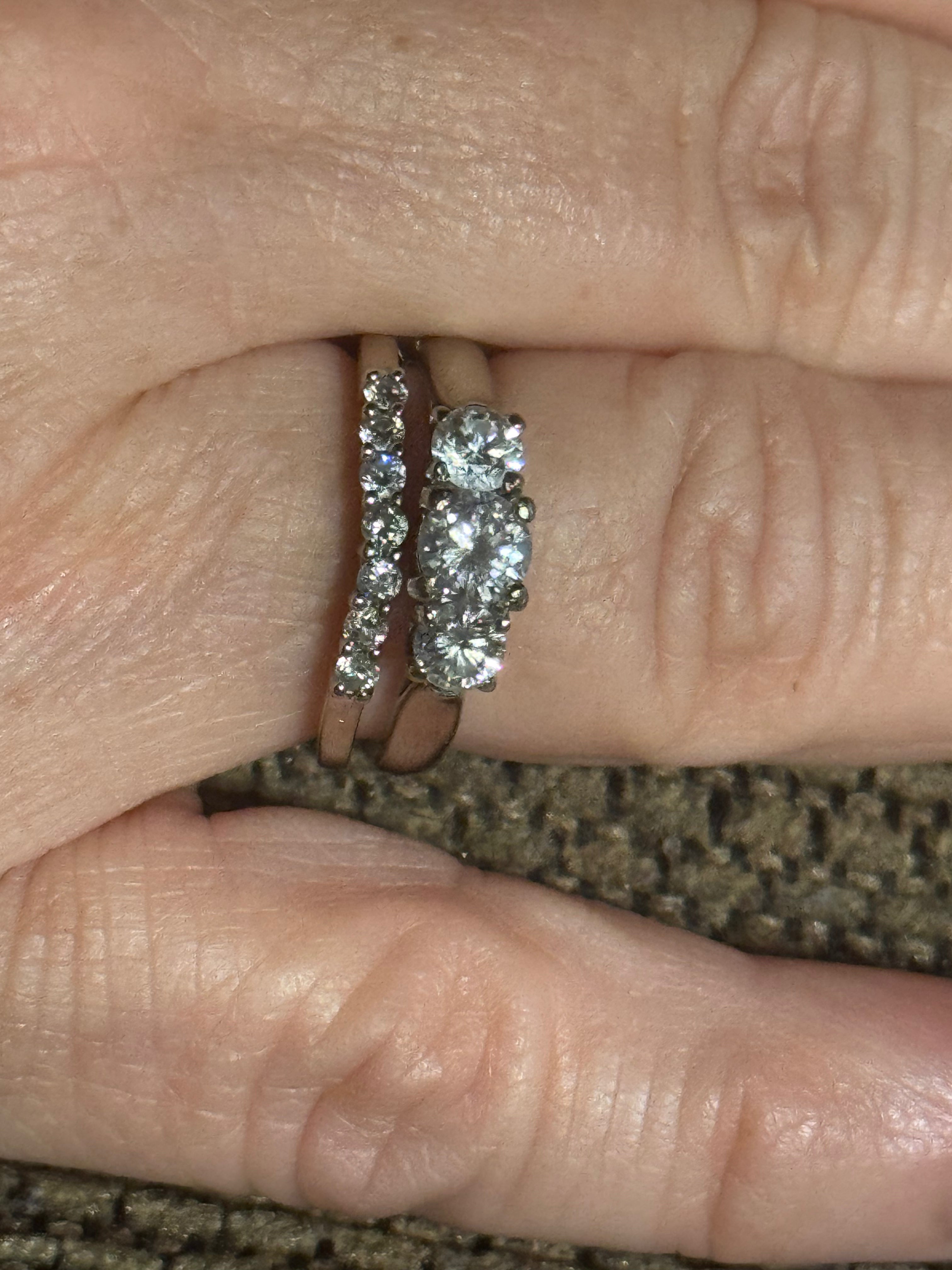14K White Gold Natural Diamond Ring Set